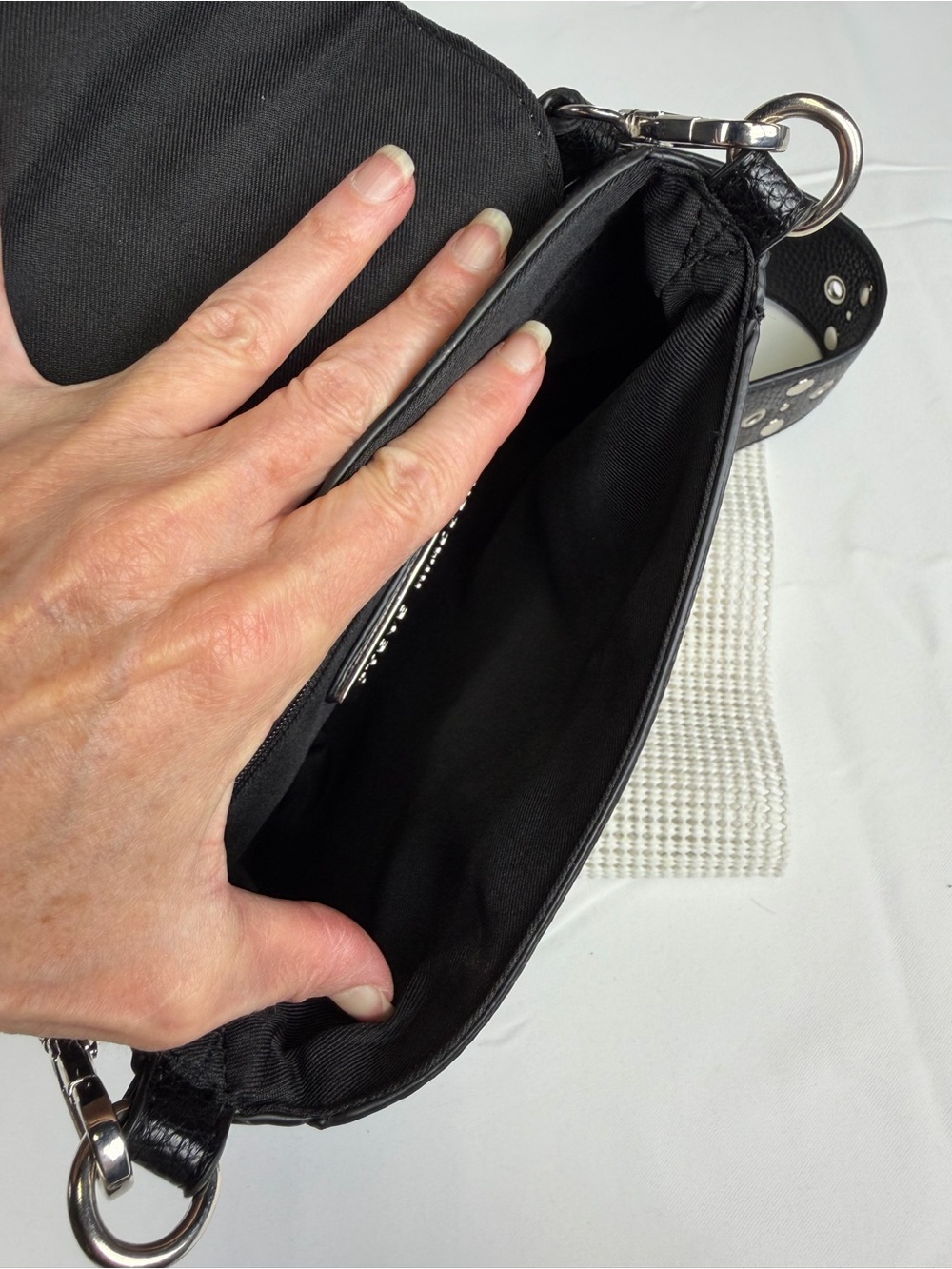 Steve Madden Black Pebbled Satchel with Silver Eyelet Grommet Trim - beautiful - Picture 6 of 12